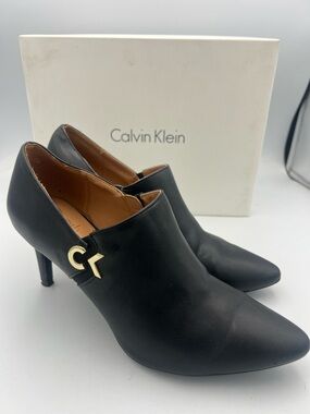 Calvin Klein Jennavie Cow Kansas Black Pumps Heels Women’s Size 8.5M EU38.5